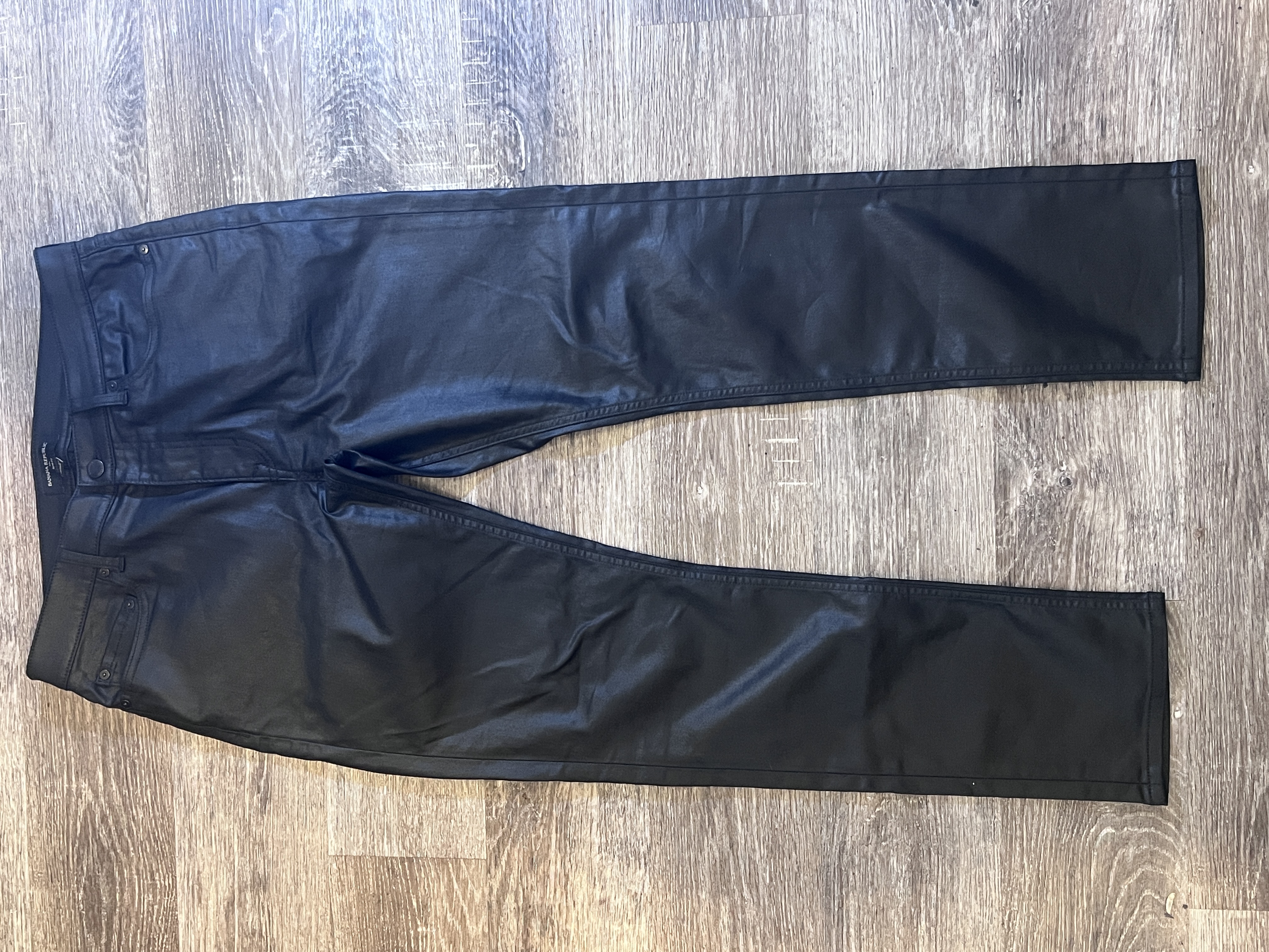 Banana Republic Factory Men’s Slim Coated Jeans Black 30x30